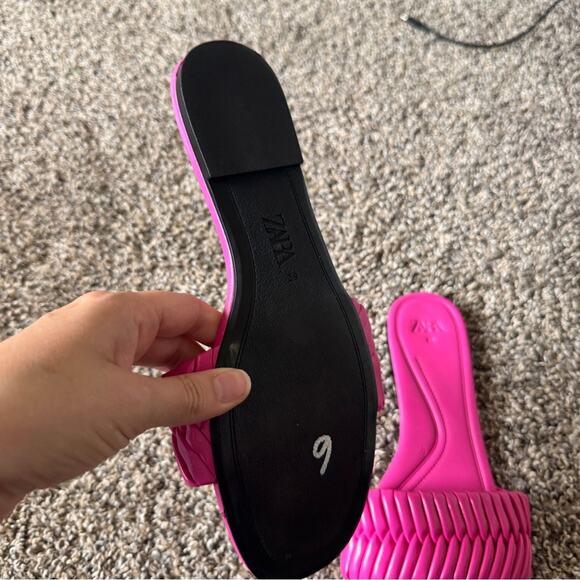 Zara Hot Pink Leather Slip On Sandals Womens 8.5 Beachy Flats Slides Casual - Picture 5 of 7